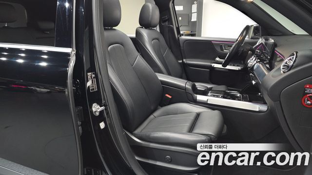 Mercedes-Benz GLB-Class (X247) GLB220 2021 — фото 10
