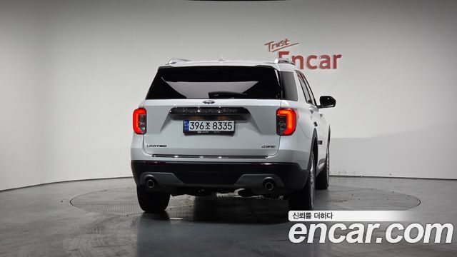 Ford Explorer (VI) 2.3 LimIted 4WD 2023 — фото 4