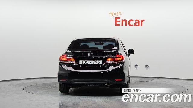 Honda Civic 1.8 EX 9th 2013 — фото 4