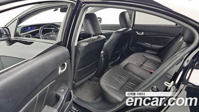 Honda Civic 1.8 EX 9th 2013 — фото 16