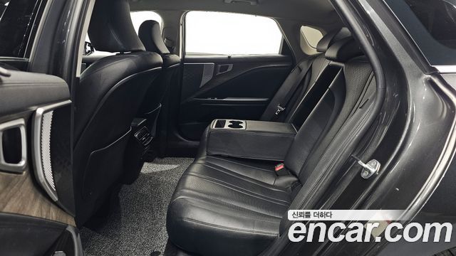 Kia K8 2.5 Gasoline 2WD Noblesse 2023 — фото 16