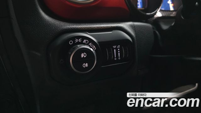 Jeep Wrangler (JL) 2.0 Rubicon 2Door 2019 — фото 18