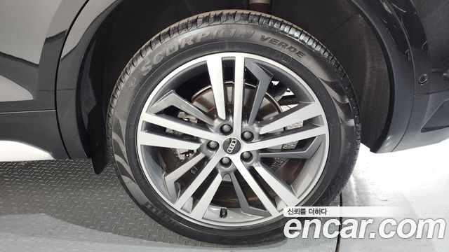 Audi Q5 (FY) 45 TFSI Quattro Premium 2021 — фото 5