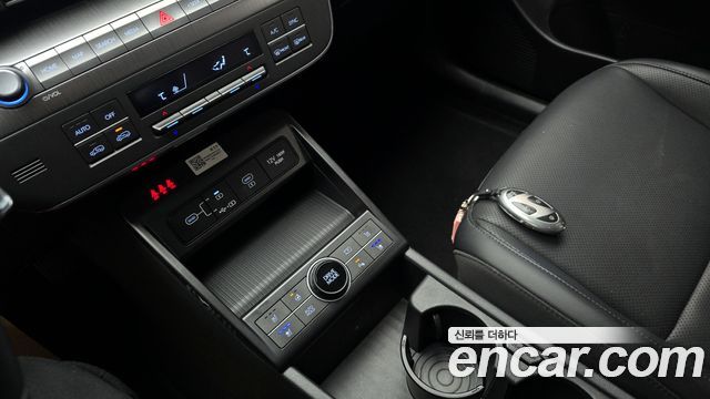 Hyundai Kona (SX2) Gasoline 1.6 Turbo 2WD Premium 2023 — фото 17