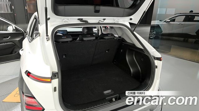 Hyundai Kona (SX2) Gasoline 1.6 Turbo 2WD Premium 2023 — фото 20