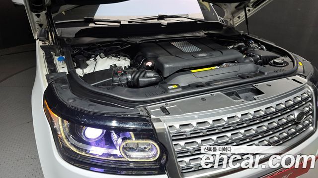 Land Rover Range Rover (IV) 4.4 SDV8 AB DIESEL 2017 — фото 6