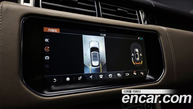 Land Rover Range Rover (IV) 4.4 SDV8 AB DIESEL 2017 — фото 18