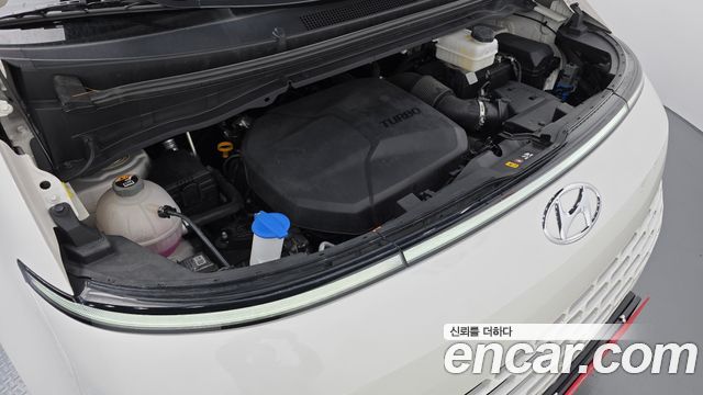 Hyundai Staria Tourer 9-Seater Modern 2023 — фото 6