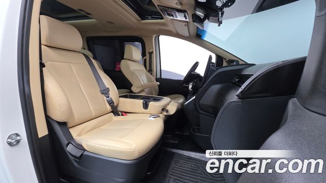 Hyundai Staria Tourer 9-Seater Modern 2023 — фото 10