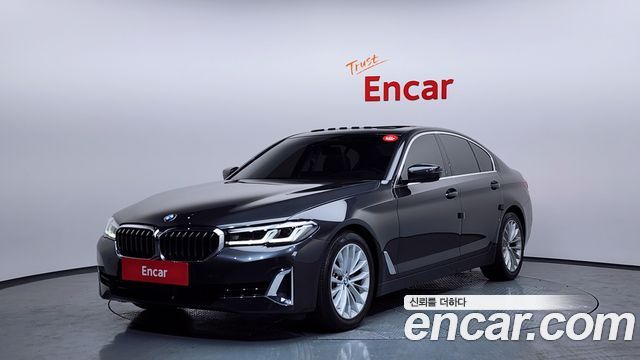 BMW 5 Series (G30) 520i Luxury