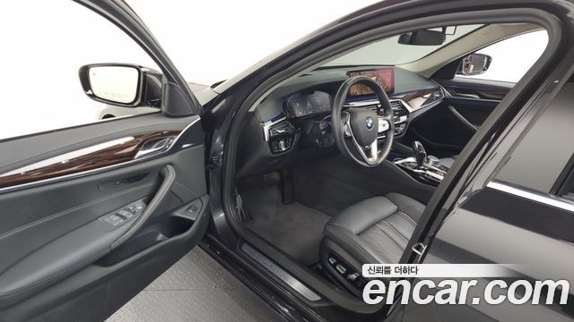 BMW 5 Series (G30) 520i Luxury 2021 — фото 10