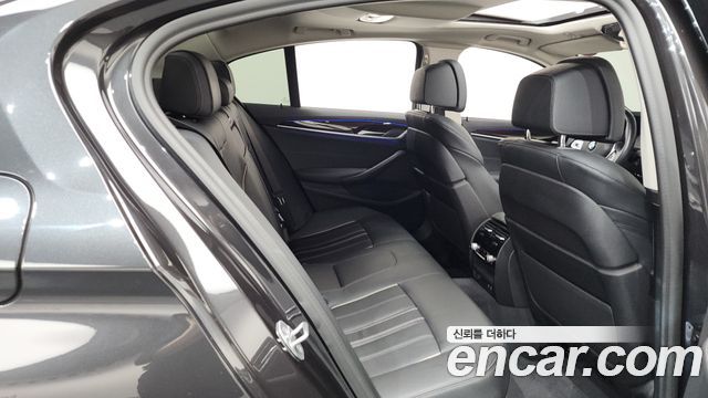 BMW 5 Series (G30) 520i Luxury 2021 — фото 12