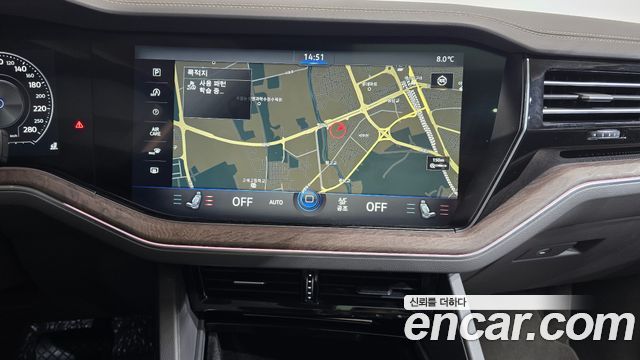 Volkswagen Touareg (III) 3.0 TDI Prestige 2023 — фото 14