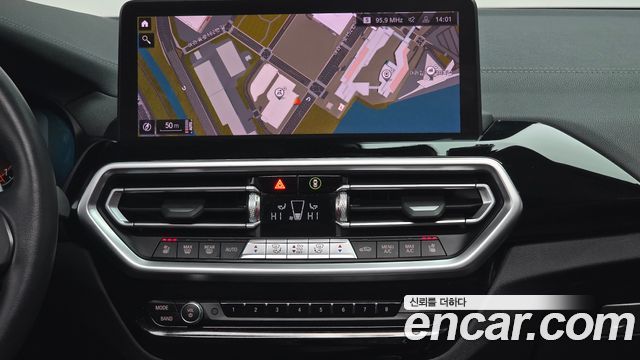 BMW X4 (G02) xDrive20i xLine 2022 — фото 18