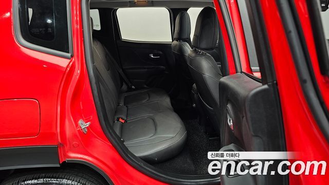 Jeep Renegade 2.4 Limited 2020 — фото 12