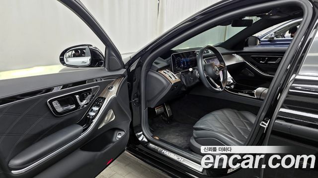 Mercedes-Benz S-Class (W223) Maybach S680 4MATIC 2024 — фото 10