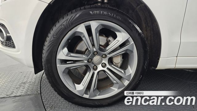 Audi Q5 45 TDI Quattro Dynamic 8R 2015 — фото 5
