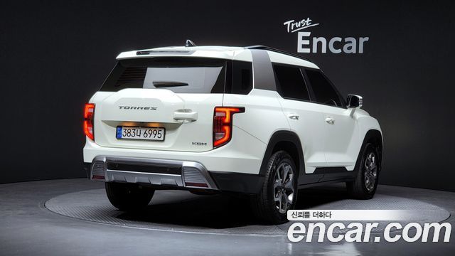 KG Mobility (SsangYong) Torres Gasoline 1.5 4WD T7 2025 — фото 2