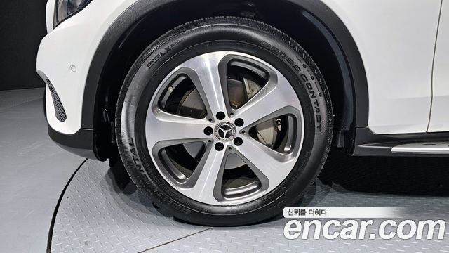 Mercedes-Benz GLC-Class (X253) GLC300 4MATIC 2019 — фото 5