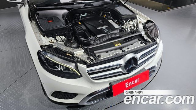 Mercedes-Benz GLC-Class (X253) GLC300 4MATIC 2019 — фото 6