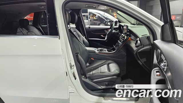 Mercedes-Benz GLC-Class (X253) GLC300 4MATIC 2019 — фото 10
