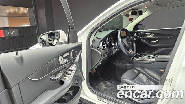 Mercedes-Benz GLC-Class (X253) GLC300 4MATIC 2019 — фото 11