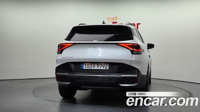 Kia Sportage (V) Gasoline 1.6 Turbo 2WD Nobleless Gravity 2023 — фото 4