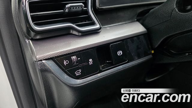 Kia Sportage (V) Gasoline 1.6 Turbo 2WD Nobleless Gravity 2023 — фото 13