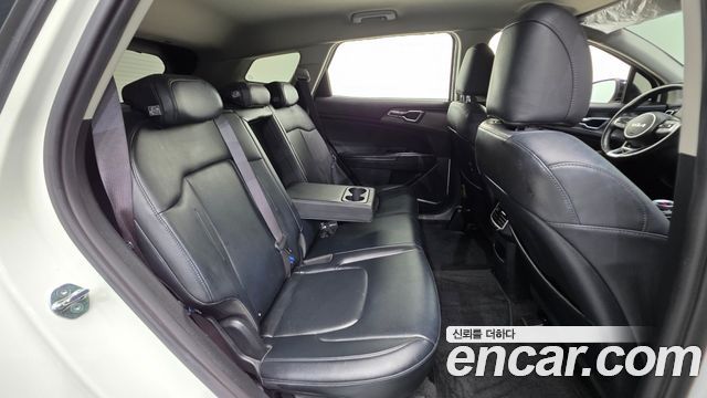 Kia Sportage (V) Gasoline 1.6 Turbo 2WD Nobleless Gravity 2023 — фото 19