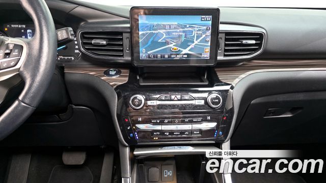 Ford Explorer (VI) 2.3 LimIted 4WD 2021 — фото 15