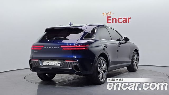 Genesis GV70 2.5T Gasoline 2WD 2021 — фото 2