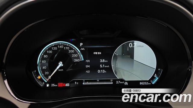 Genesis GV70 2.5T Gasoline 2WD 2021 — фото 8