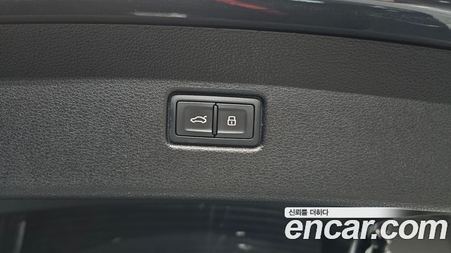 Audi Q5 (FY) 40 TDI Quattro Sportback 2022 — фото 22