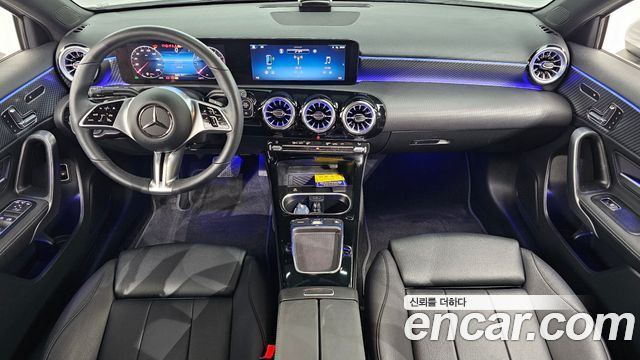 Mercedes-Benz A-Class (W177) A220 Sedan 2024 — фото 7
