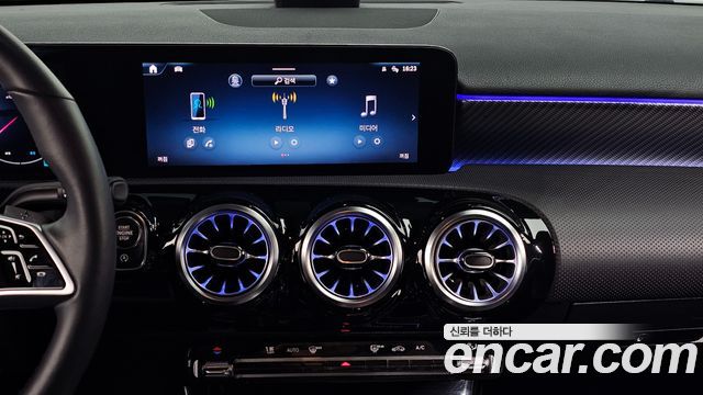 Mercedes-Benz A-Class (W177) A220 Sedan 2024 — фото 14