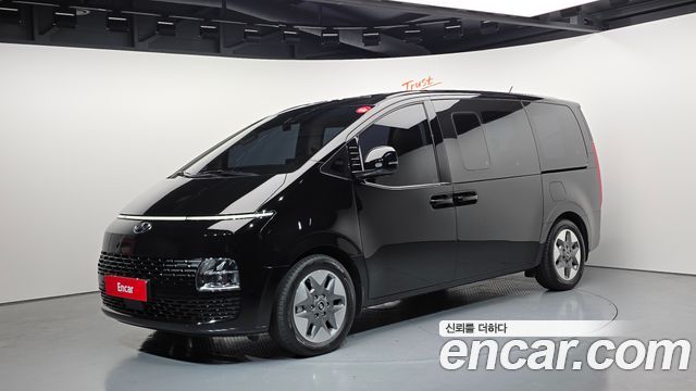 Hyundai Staria Tourer 9-Seater Modern 2024 — фото 1
