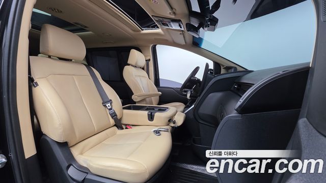 Hyundai Staria Tourer 9-Seater Modern 2024 — фото 10