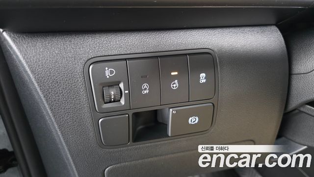 Hyundai Staria Tourer 9-Seater Modern 2024 — фото 12