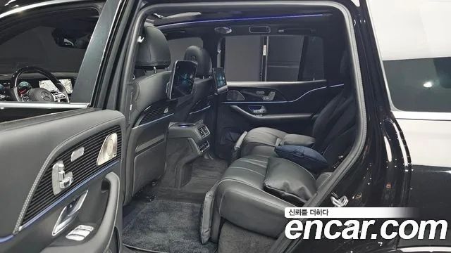 Mercedes-Benz GLS-Class (X167) Maybach GLS600 4MATIC 2023 — фото 16