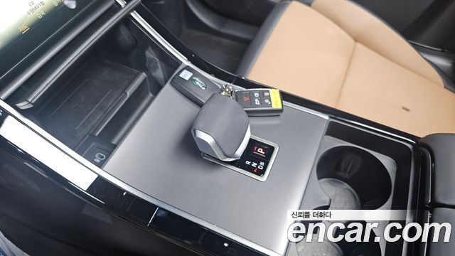 Land Rover Range Rover Velar 3.0 P400 Dynamic HSE 2025 — фото 9