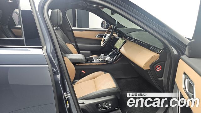 Land Rover Range Rover Velar 3.0 P400 Dynamic HSE 2025 — фото 11