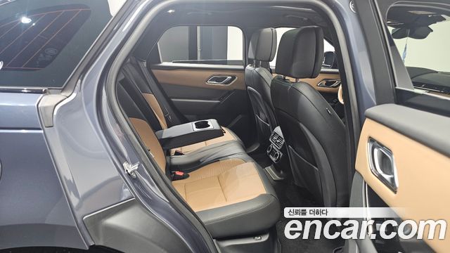 Land Rover Range Rover Velar 3.0 P400 Dynamic HSE 2025 — фото 12