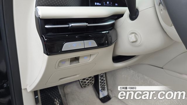 Genesis G80 (RG3) Gasoline 3.5 Turbo AWD 2025 — фото 22