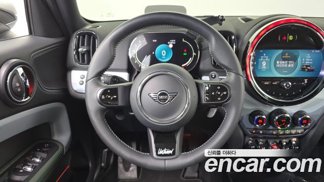 MINI Cooper S Countryman ALL4 Untamed Edition 2nd Gen 2023 — фото 17