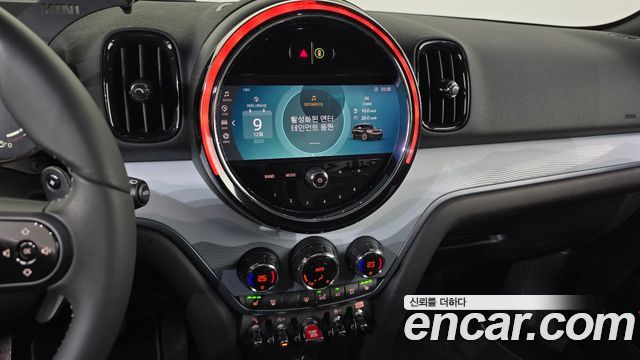 MINI Cooper S Countryman ALL4 Untamed Edition 2nd Gen 2023 — фото 18