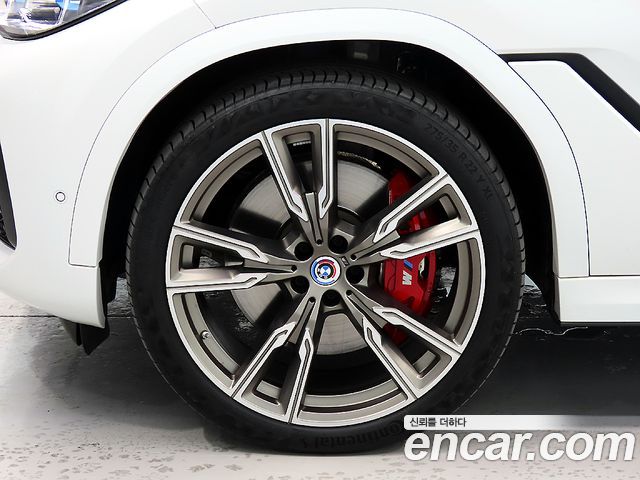 BMW X6 (G06) M50i 2023 — фото 5