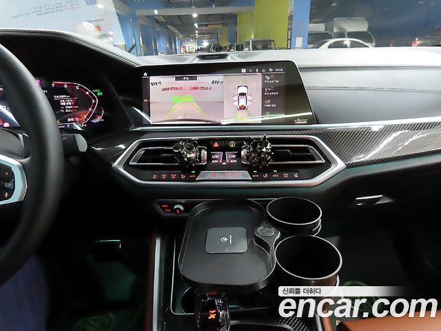 BMW X6 (G06) M50i 2023 — фото 18