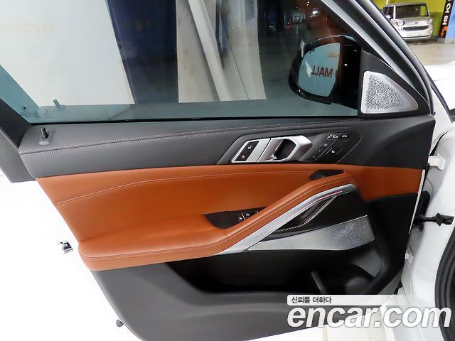 BMW X6 (G06) M50i 2023 — фото 19