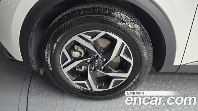 Kia Sportage (V) Gasoline 1.6 Turbo 2WD Trendy 2022 — фото 5