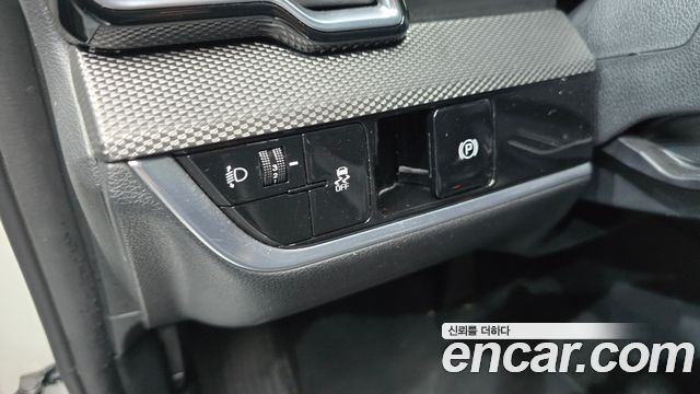 Kia Sportage (V) Gasoline 1.6 Turbo 2WD Trendy 2022 — фото 15